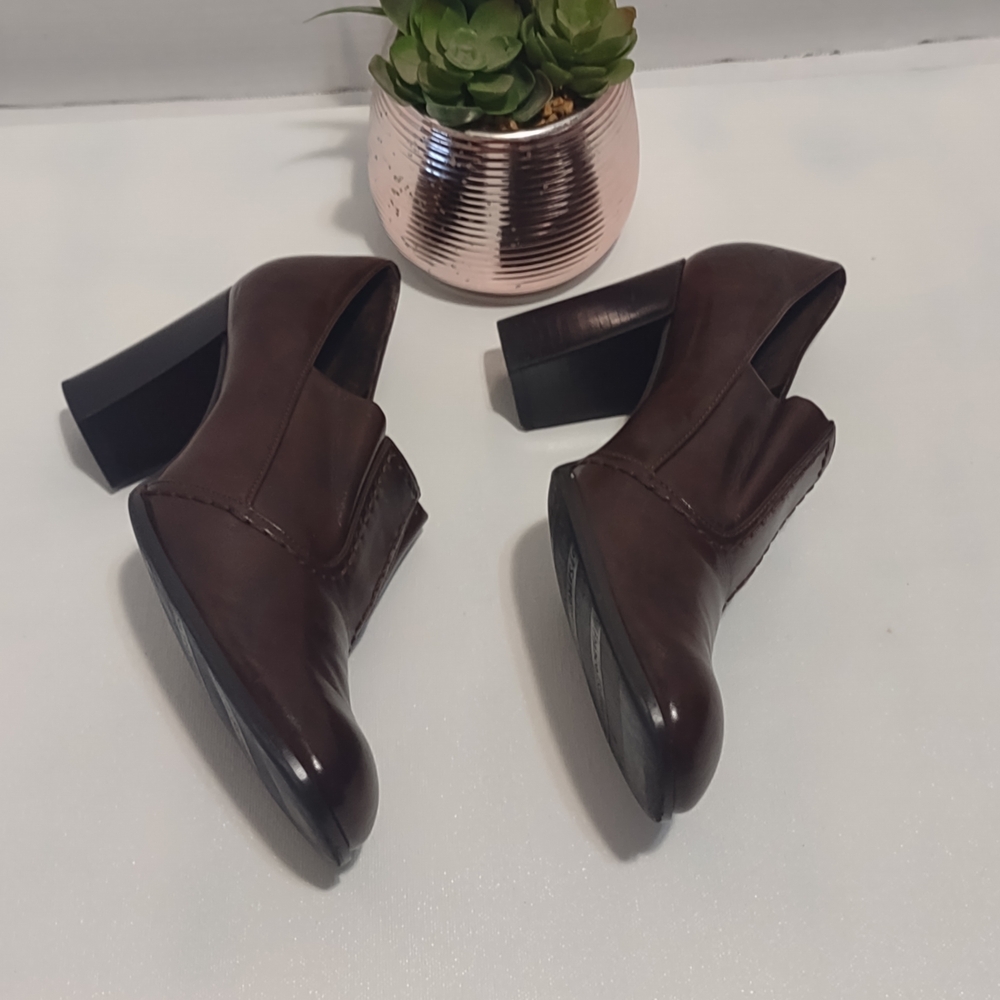 Franco Sarto Dark Brown Leather Heels - Picture 3 of 8